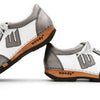 abby, clog sneakers damen mit biegsamer nachhaltiger holzsohle, farbe: titan-weiss, holzclogs woody, woody schuhe, woody shoes, handgemachte holzschuhe, sommerliche terrasse, garten