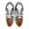 abby, clog sneakers damen mit biegsamer nachhaltiger holzsohle, farbe: titan-weiss, holzclogs woody, woody schuhe, woody shoes, handgemachte holzschuhe, sommerliche terrasse, garten