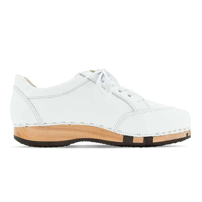 [Weiss] abby, clog sneakers damen mit biegsamer nachhaltiger holzsohle, farbe: weiss Uni, holzclogs woody, woody schuhe, woody shoes, handgemachte holzschuhe aus österreich, kärnten