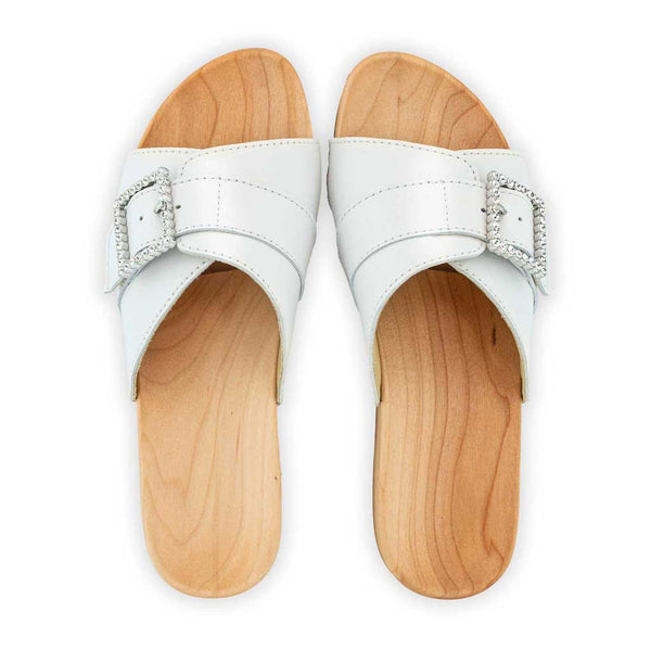 [Weiss mit Schmuck] Amira Damen Clog Pantolette – elegant, mit biegsamer Sohle aus nachhaltigem Weidenholz, Farbe: weiss (mit silberner und strassbesetzter Schnalle)