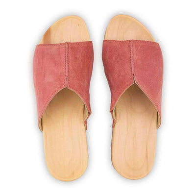 anja-farbe: flamingo_clogs pantoletten damen mit biegsamer nachhaltiger weidenholzsohle, holzclogs woody, woody schuhe, woody shoes, handgemachte holzschuhe aus österreich, kärnten