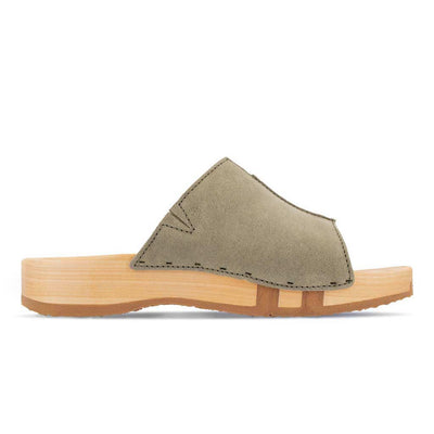 anja-farbe: sand_clogs pantoletten damen mit biegsamer nachhaltiger weidenholzsohle, holzclogs woody, woody schuhe, woody shoes, handgemachte holzschuhe aus österreich, kärnten
