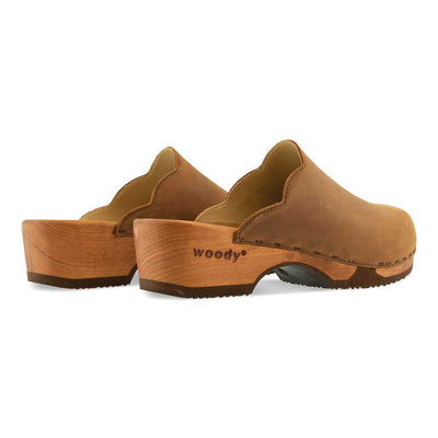 [Tabacco] emma, farbe: tabacco alias braun_clogs damen mit biegsamer nachhaltiger weidenholzsohle, holzclogs woody, woody schuhe, woody shoes, handgemachte holzschuhe aus österreich, kärnten