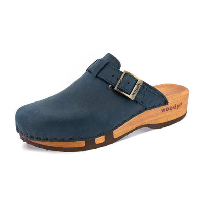 erika, farbe: avion alias blau_clogs damen mit biegsamer nachhaltiger weidenholzsohle, holzclogs woody, woody schuhe, woody shoes, handgemachte holzschuhe aus österreich, kärnten
