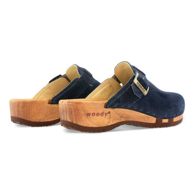 [Navy] Erika Damen Clog, farbe: sand alias warm gray_clogs damen mit biegsamer nachhaltiger weidenholzsohle, holzclogs woody, woody schuhe, woody shoes, handgemachte holzschuhe aus österreich, traktor