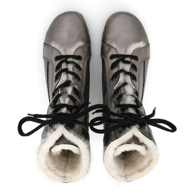 Heike, clog lammfell gefütterter clog stiefel damen mit biegsamer nachhaltiger holzsohle, farbe: titan, holzclogs woody, woody schuhe, woody shoes, handgemachte holzschuhe aus österreich, kärnten