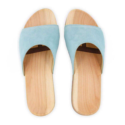 heidi, clogs pantolette damen mit biegsamer nachhaltiger holzsohle, farbe: baby blue (hellblau), holzclogs woody, woody schuhe, woody shoes, handgemachte holzschuhe aus österreich, kärnten