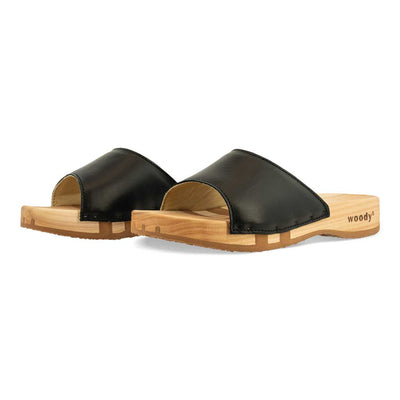 heidi, clogs pantolette damen mit biegsamer nachhaltiger holzsohle, farbe: schwarz, holzclogs woody, woody schuhe, woody shoes, handgemachte holzschuhe aus österreich, kärnten