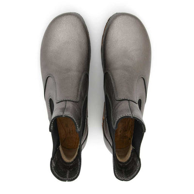 Jutta, clog boots damen mit biegsamer nachhaltiger holzsohle, farbe: titan, der bestseller, holzclogs woody, woody schuhe, woody shoes, handgemachte holzschuhe aus österreich, kärnten