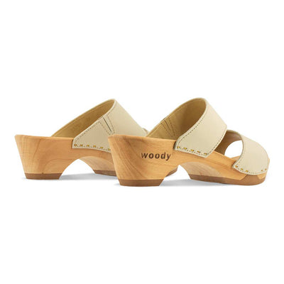 kate-farbe: creme_clogs pantoletten damen mit biegsamer nachhaltiger weidenholzsohle, holzclogs woody, woody schuhe, woody shoes, handgemachte holzschuhe aus österreich, kärnten