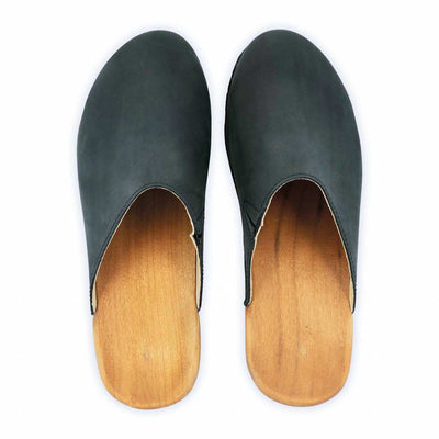 katharina, clogs damen mit biegsamer nachhaltiger holzsohle, farbe: nero-schwarz, holzclogs woody, woody schuhe, woody shoes, handgemachte holzschuhe aus österreich, kärnten
