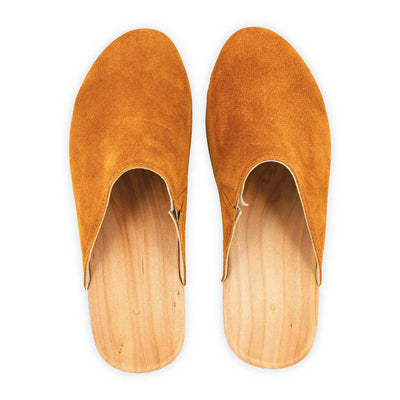 katharina, clogs damen mit biegsamer nachhaltiger holzsohle, farbe: papaya (orange), holzclogs woody, woody schuhe, woody shoes, handgemachte holzschuhe aus österreich, kärnten