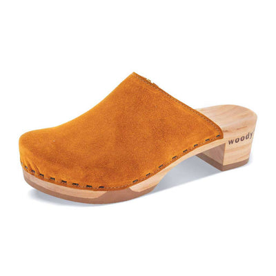 katharina, clogs damen mit biegsamer nachhaltiger holzsohle, farbe: papaya (orange), holzclogs woody, woody schuhe, woody shoes, handgemachte holzschuhe aus österreich, kärnten