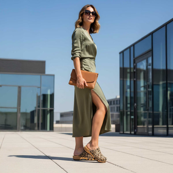 [Wildcat] Lea clogs damen von woody holzschuhe damenclogs mit fexibler holzsohle. holzclogs farbe: woldcat (leopard-print), Damenclogs, Damen Clogs - Clogs Damen. Holzschuhe für Damen, Damen Clogs, Holzclogs, Damen Pantoletten mit Holzsohle. Holz Schuhe, Clog für Frauen