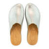 Lea clogs damen von woody holzschuhe damenclogs mit fexibler holzsohle. holzclogs farbe: silber, Damenclogs, Damen Clogs - Clogs Damen. Holzschuhe für Damen, Damen Clogs, Holzclogs, Damen Pantoletten mit Holzsohle. Holz Schuhe, Clog für Frauen