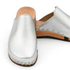Lea clogs damen von woody holzschuhe damenclogs mit fexibler holzsohle. holzclogs farbe: silber, Damenclogs, Damen Clogs - Clogs Damen. Holzschuhe für Damen, Damen Clogs, Holzclogs, Damen Pantoletten mit Holzsohle. Holz Schuhe, Clog für Frauen