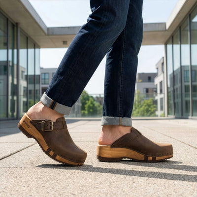 [Caffe] leon, clogs herren mit biegsamer nachhaltiger holzsohle, farbe: caffe-braun, holzclogs woody, woody schuhe, woody shoes, handgemachte holzschuhe aus österreich, kärnten