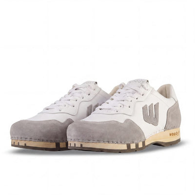 woody Levi Herren Clog Sneaker in Cemento-Weiss, Ansicht 2, handgemacht in Österreich