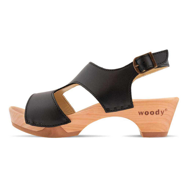 [Schwarz] Lucia mittelhohe Damen Clog Sandalette mit biegsamer nachhaltiger holzsohle, farbe: schwarz, holzclogs woody, woody schuhe, woody shoes, handgemachte holzschuhe aus österreich, kärnten