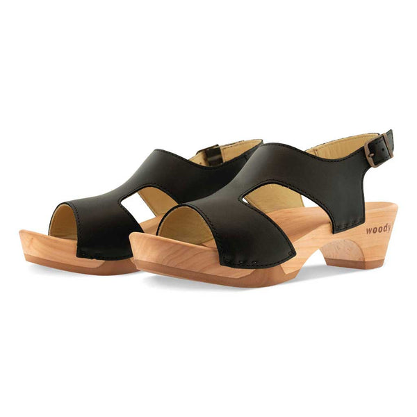 [Schwarz] Lucia mittelhohe Damen Clog Sandalette mit biegsamer nachhaltiger holzsohle, farbe: schwarz, holzclogs woody, woody schuhe, woody shoes, handgemachte holzschuhe aus österreich, kärnten