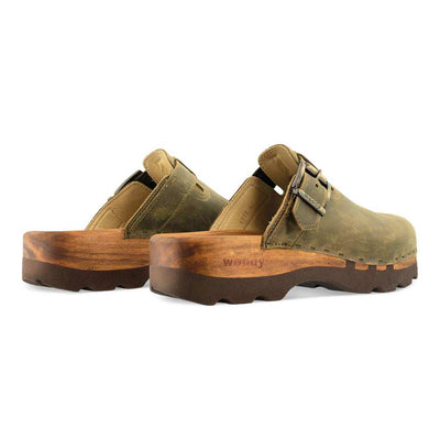 [Olivia] lukas, clogs herren mit biegsamer nachhaltiger holzsohle, der bestseller, farbe: olivia (grün), holzclogs woody, woody schuhe, woody shoes, handgemachte holzschuhe aus österreich, kärnten
