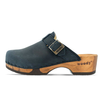 manu, clogs damen mit biegsamer nachhaltiger holzsohle, der bestseller, farbe: avion-blau, holzclogs woody, woody schuhe, woody shoes, handgemachte holzschuhe aus österreich, kärnten