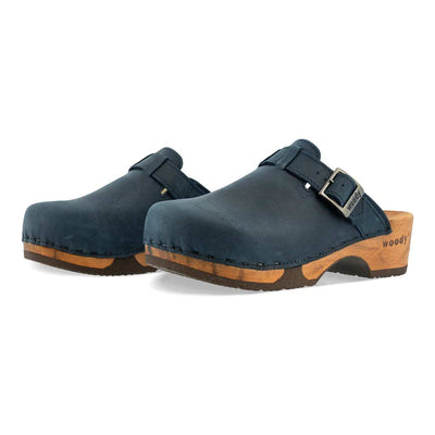 manu, clogs damen mit biegsamer nachhaltiger holzsohle, der bestseller, farbe: avion-blau, holzclogs woody, woody schuhe, woody shoes, handgemachte holzschuhe aus österreich, kärnten