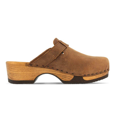 manu, clogs damen mit biegsamer nachhaltiger holzsohle, der bestseller, farbe: tabacco-braun, holzclogs woody, woody schuhe, woody shoes, handgemachte holzschuhe aus österreich, kärnten