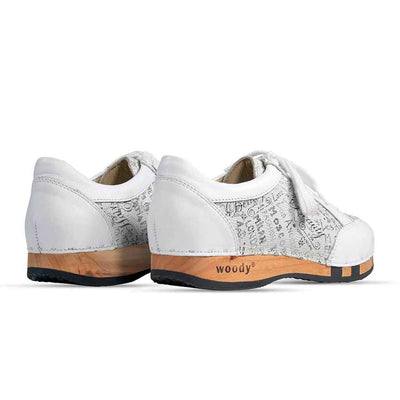 [Weiss-Blanco] clogs damen sneaker mary woody holzschuhe. damen clogs, flexible, biegsame holzsohle. holzclogs, sneaker clogs damen, damen clogs mit fussbett. woody leder clogs damen. holzclogs, holzschuhe bestellen.