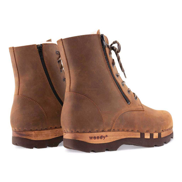 [Tabacco] Matteo Herren Clog - Boots / Stiefel mit biegsamer, nachhaltiger Holzsohle. Farbe: tabacco (braun). Holzclogs Woody Schuhe, Woody Shoes, handgemachte Holzschuhe aus Österreich, Kärnten