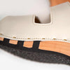 maxima, pantoletten clogs damen mit biegsamer nachhaltiger holzsohle, der bestseller, farbe: creme, holzclogs woody, woody schuhe, woody shoes, handgemachte holzschuhe aus österreich, kärnten