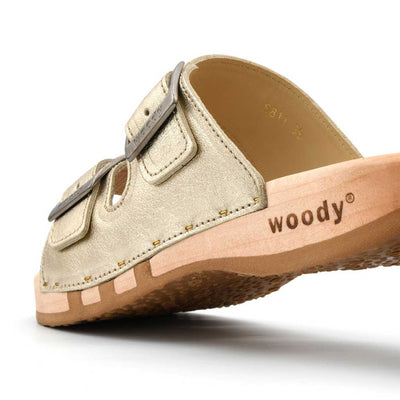 maxima, pantoletten clogs damen mit biegsamer nachhaltiger holzsohle, der bestseller, farbe: gold, holzclogs woody, woody schuhe, woody shoes, handgemachte holzschuhe aus österreich, kärnten