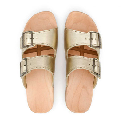 maxima, pantoletten clogs damen mit biegsamer nachhaltiger holzsohle, der bestseller, farbe: gold, holzclogs woody, woody schuhe, woody shoes, handgemachte holzschuhe aus österreich, kärnten