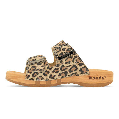 maxima, pantoletten clogs damen mit biegsamer nachhaltiger holzsohle, der bestseller, farbe: wildcat (animal print), holzclogs woody, woody schuhe, woody shoes, handgemachte holzschuhe aus österreich, kärnten
