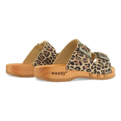 maxima, pantoletten clogs damen mit biegsamer nachhaltiger holzsohle, der bestseller, farbe: wildcat (animal print), holzclogs woody, woody schuhe, woody shoes, handgemachte holzschuhe aus österreich, kärnten