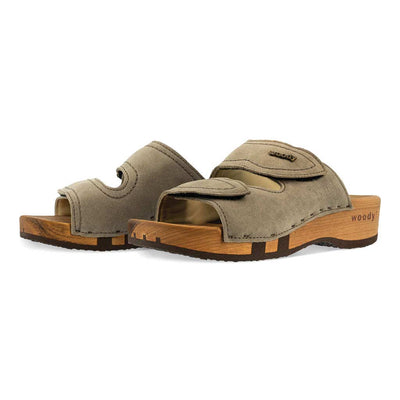 melanie, pantoletten clogs damen mit biegsamer nachhaltiger holzsohle, der bestseller, farbe: sand-warm_grey, holzclogs woody, woody schuhe, woody shoes, handgemachte holzschuhe aus österreich, kärnten
