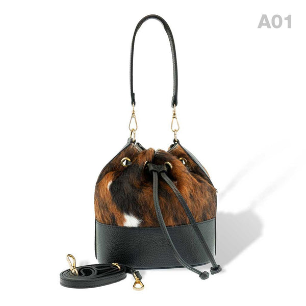 [A01] Mia - kleine, praktische Handtasche aus Fell Natur und Schwarzem Leder