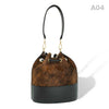 woody Mia Damen-Beuteltasche aus Fell Natur-Schwarz, Rueckansicht