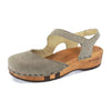 nicole, sandalen clogs damen mit biegsamer nachhaltiger holzsohle, der bestseller, holzclogs woody, woody schuhe, woody shoes, handgemachte holzschuhe aus österreich, kärnten, farbe: sand