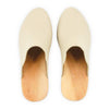 nina, clogs damen mit absatz und biegsamer nachhaltiger holzsohle, der bestseller, holzclogs woody, woody schuhe, woody shoes, handgemachte holzschuhe aus österreich, kärnten, farbe: creme