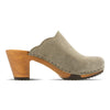 nina, clogs damen mit absatz und biegsamer nachhaltiger holzsohle, der bestseller, farbe: sand-warm_grey, holzclogs woody, woody schuhe, woody shoes, handgemachte holzschuhe aus österreich, kärnten