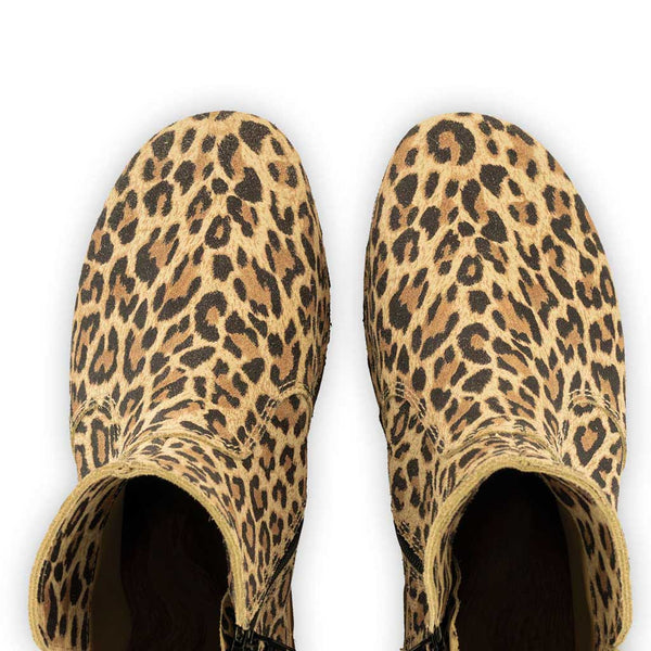 [Wildcat] Olga Damen Clog Stiefelette mit biegsamer nachhaltiger holzsohle, holzclogs woody, woody schuhe, woody shoes, handgemachte holzschuhe aus österreich, kärnten, farbe: wildcat (animal print)