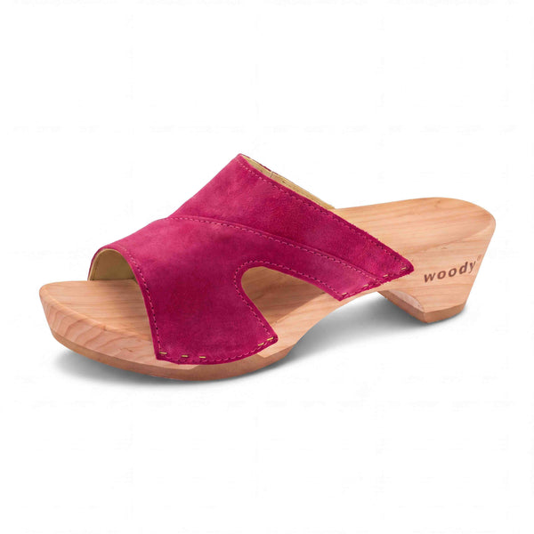 woody Fiona Damen-Pantolette in Fuxia, Detailansicht Leder und Holzsohle - handgefertigt in Oesterreich
