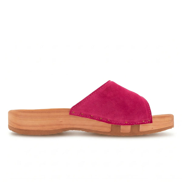 woody Heidi Damen-Pantolette in Fuxia von oben mit Lederoberflaeche - handgefertigt in Oesterreich
