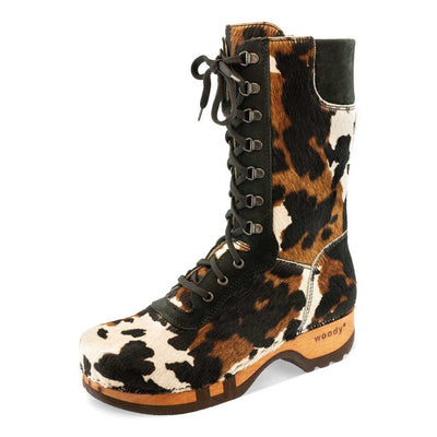 [Fell Kombi] Clogs Damen Stiefel Ramona im Leopard Design. Holzschuhe Damen, Damenstiefel clogs damen ramona fell, farbe: fell kombi (Kuhfell-Print). stiefel, winterclog, winterclogs. damenstiefel clogs weiss. damen fellschuhe bestellen, fellclogs, weisse fellstiefel mit holzschuhe, holzclogs fell kaufen.