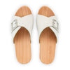 [Weiss mit Schmuck] Romina Damen Clog Pantolette mit Zierschnalle – elegant, mit biegsamer Sohle – Farbe: weiss mit silberner Schnalle (strassbesetzt)