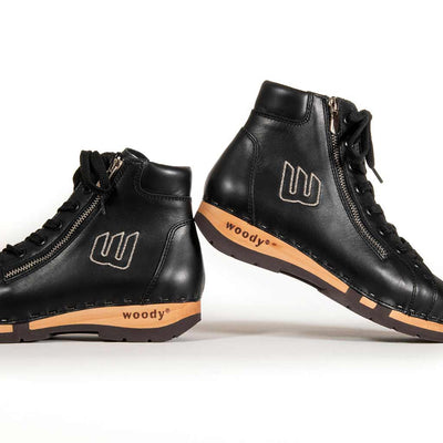 [Schwarz] roxy, clog sneakers für damen mit hohem schaft und biegsamer nachhaltiger holzsohle, farbe: schwarz (glattleder), holzclogs woody, woody schuhe, woody shoes, handgemachte holzschuhe aus österreich, kärnten