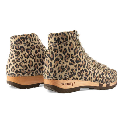 [Wildcat] roxy, clog sneakers für damen mit hohem schaft und biegsamer nachhaltiger holzsohle, farbe: wildcat (leopard print), holzclogs woody, woody schuhe, woody shoes, handgemachte holzschuhe aus österreich, kärnten