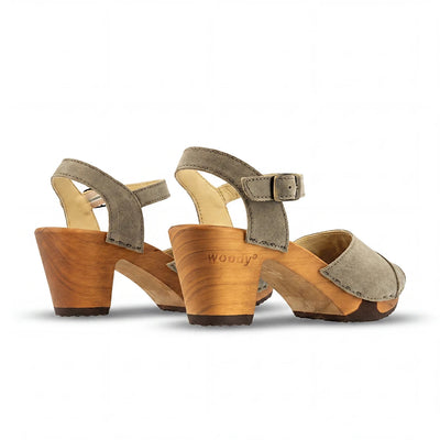 Yara Women's Clog Sandal woody®