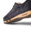 woody Mary Damen-Clog-Sneaker in Graphit, Rueckansicht mit Holzsohle - handgefertigt in Oesterreich